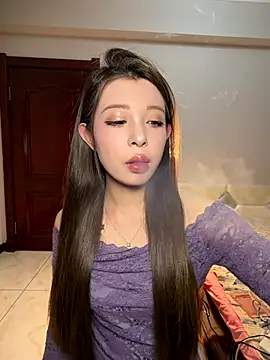 Snapshot of tuanzi125216 chatting on 11.11.25 tuanzi125216 online show from 11.11.25