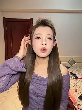 Snapshot of tuanzi125216 chatting on 11.12.25 tuanzi125216 online show from 11.12.25