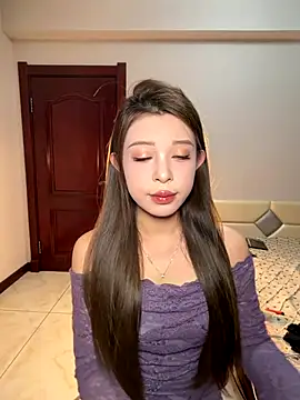 Snapshot of tuanzi125216 chatting on 11.13.25 tuanzi125216 online show from 11.13.25