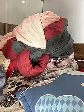 Snapshot of Mussia91 chatting on 11.30.25 Mussia91 online show from 11.30.25