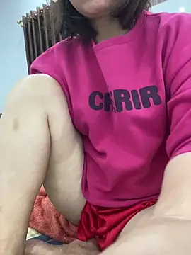 Snapshot of Mussia91 chatting on 12.14.25 Mussia91 online show from 12.14.25