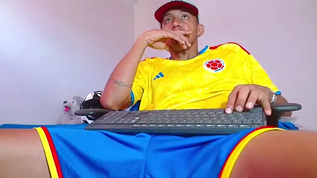 skinny23cm online show from 07.06.26