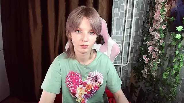 Madelaineses online show from 04.26.26