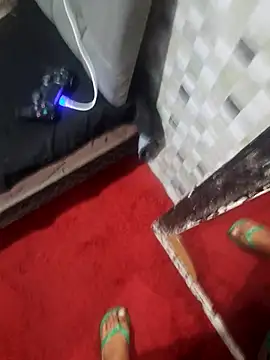 Snapshot of velozte5678 chatting on 10.10.25 velozte5678 online show from 10.10.25