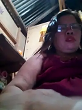 Huge mama69 online show from 04.30.26