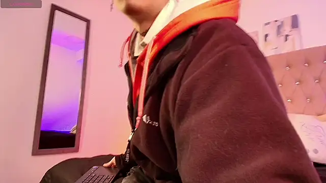 OzorioDany online show from 12.14.25