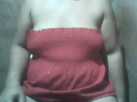 Snapshot of Azrielxx05 chatting on 10.01.25 Azrielxx05 online show from 10.01.25