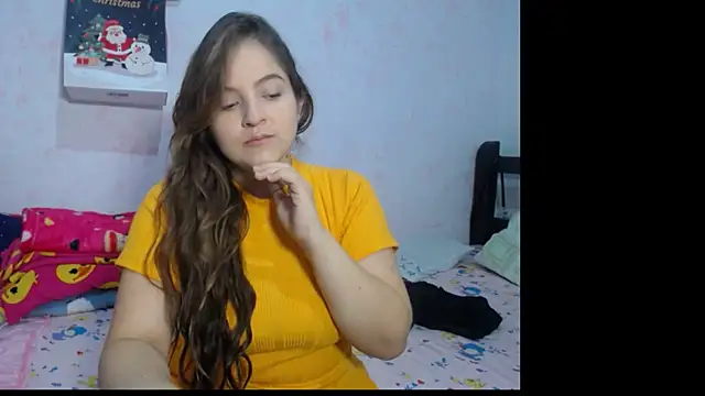 Snapshot of Pregnant_Kloe chatting on 11.24.25 Pregnant Kloe online show from 11.24.25