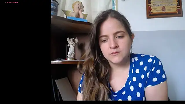 Snapshot of Pregnant_Kloe chatting on 04.12.26 Pregnant Kloe online show from 04.12.26