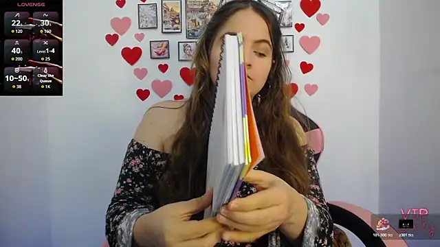 Snapshot of Pregnant_Kloe chatting on 05.11.26 Pregnant Kloe online show from 05.11.26