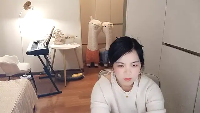 XiaoAnQi online show from 11.18.25