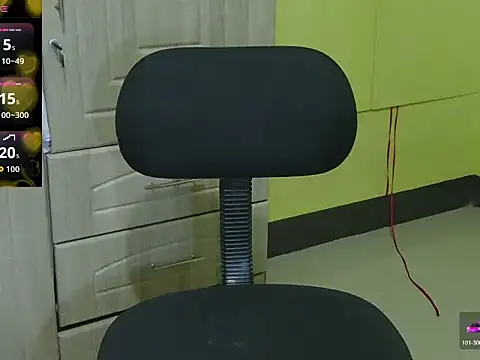 HornyAsian4uxx online show from 10.23.25