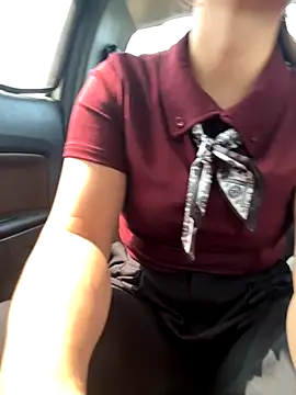 Moan Mary online show from 10.19.25