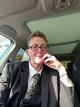 Curvy-Jinx online show from 03.04.26