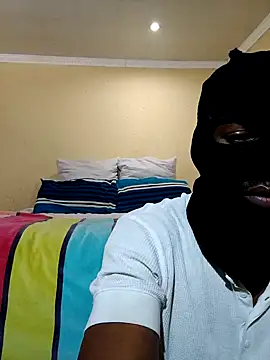 Snapshot of BellsStyles chatting on 10.09.25 BellsStyles online show from 10.09.25