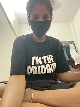 Snapshot of sakshi5533 chatting on 03.24.26 sakshi5533 online show from 03.24.26