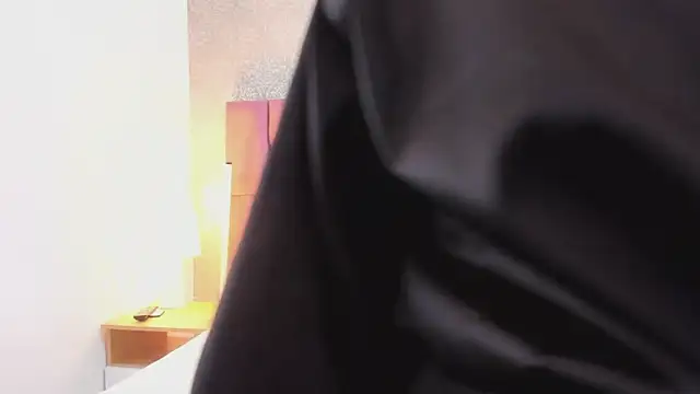 MartinaRizzi online show from 10.27.25