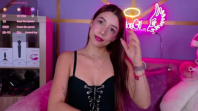 Chloegi   online show from 10.27.25