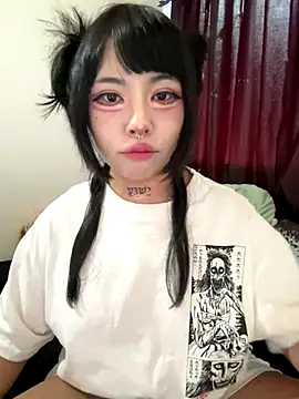 Snapshot of Kitty_yukimura chatting on 10.16.25 Kitty yukimura online show from 10.16.25