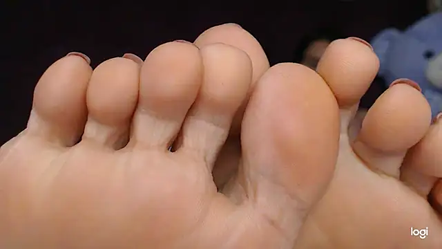 ash feet online show from 12.05.25