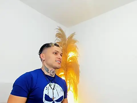 Snapshot of Kieran_kian chatting on 02.17.26 Kieran kian online show from 02.17.26