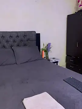 Snapshot of vincentjaxon chatting on 09.29.25 vincentjaxon online show from 09.29.25