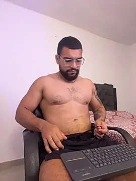 Snapshot of vincentjaxon chatting on 11.03.25 vincentjaxon online show from 11.03.25