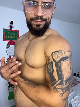 Snapshot of vincentjaxon chatting on 12.01.25 vincentjaxon online show from 12.01.25