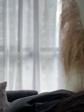 Sofi Leal online show from 02.14.26