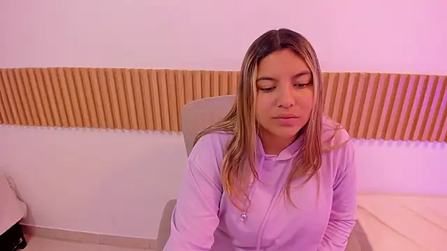 OliviaSweett online show from 06.19.26