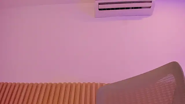 OliviaSweett online show from 06.24.26