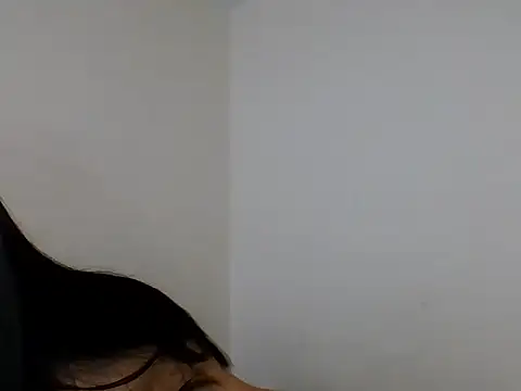 Snapshot of babyenyell chatting on 11.02.25 babyenyell online show from 11.02.25