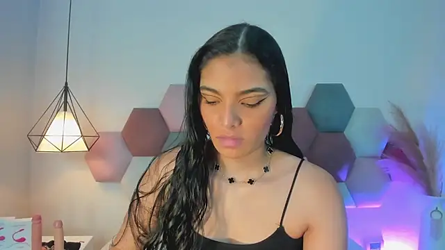 LunaAspen  online show from 10.03.25