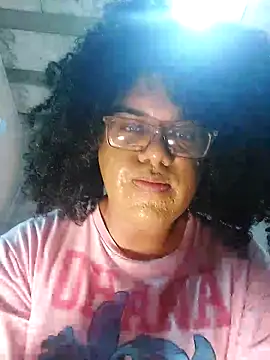 Snapshot of fannyorgastic chatting on 12.02.25 fannyorgastic online show from 12.02.25