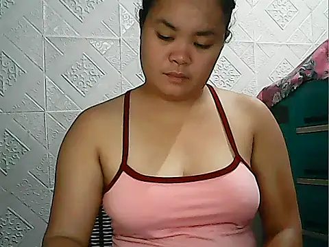 CreamyPussy4uxx online show from 05.05.26