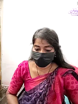 Snapshot of tamil_Sigappu_Roja chatting on 11.10.25 tamil Sigappu Roja online show from 11.10.25