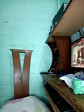 Bigtiti01 online show from 10.15.25