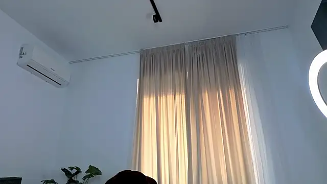 EmaHallee online show from 07.09.26