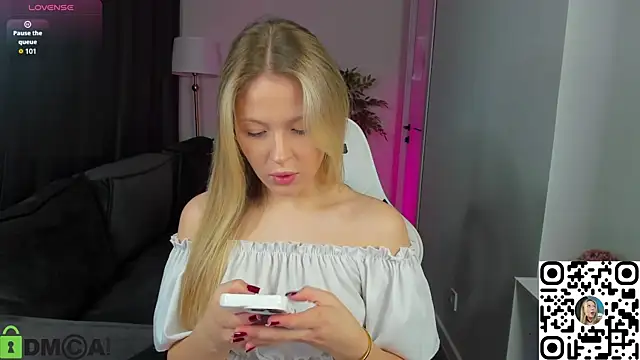 Margo-pvt online show from 11.15.25