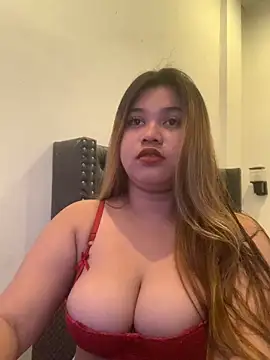 imogen x online show from 04.18.26