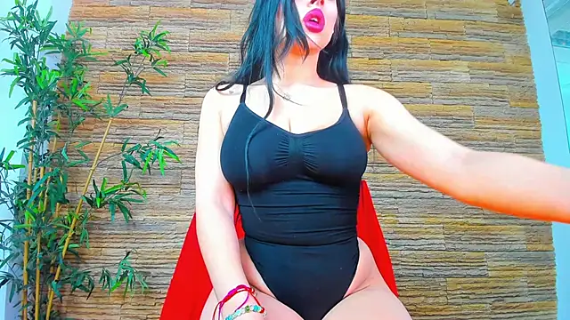 Cupcake Izzy online show from 03.03.26