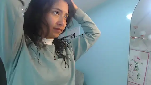 victoria hernandez t  online show from 07.29.26