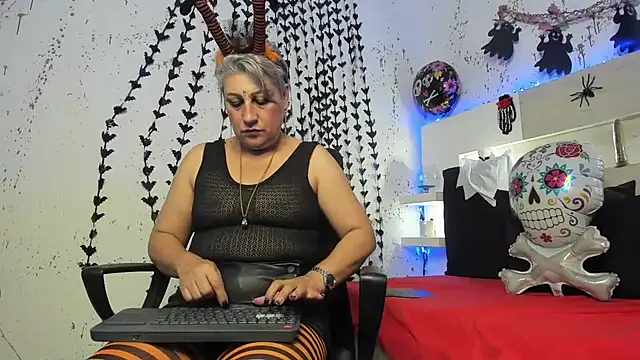 JaddeWalker online show from 10.31.25