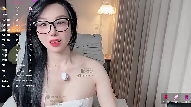 Xiatian520  online show from 04.26.26