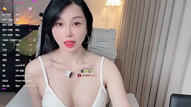Xiatian520  online show from 04.29.26