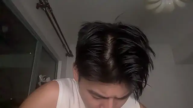 Snapshot of heywilliam chatting on 09.08.25 heywilliam online show from 09.08.25