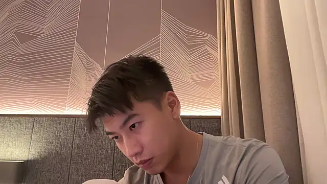 Snapshot of heywilliam chatting on 09.10.25 heywilliam online show from 09.10.25