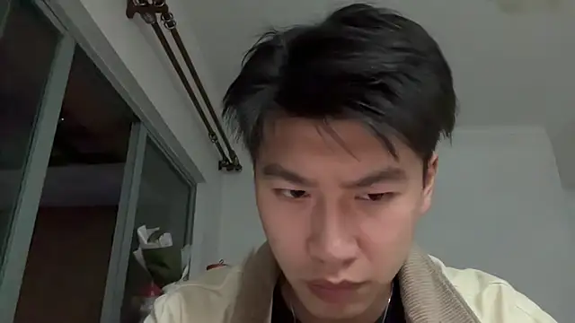 Snapshot of heywilliam chatting on 10.21.25 heywilliam online show from 10.21.25