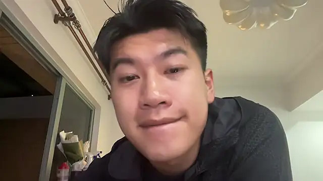 Snapshot of heywilliam chatting on 11.03.25 heywilliam online show from 11.03.25