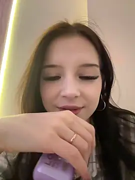 Snapshot of Angel__Rosse chatting on 07.20.26 Angel Rosse online show from 07.20.26